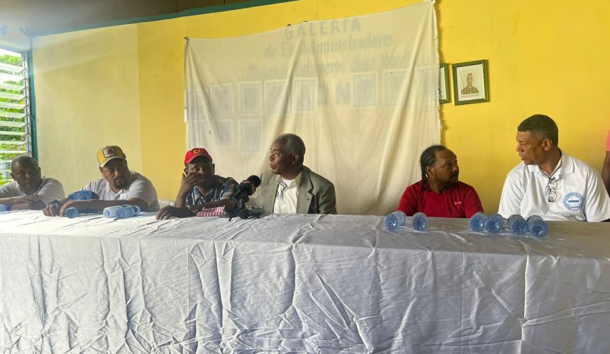 Buhoneros exigen reubicación y dan plazo de 72 horas al Gobierno