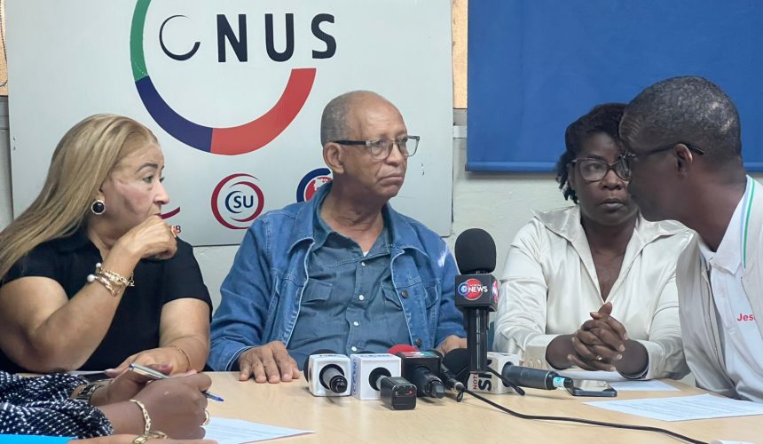 Gremios de enfermería anuncian paro nacional de 24 horas si no responden a sus demandas 