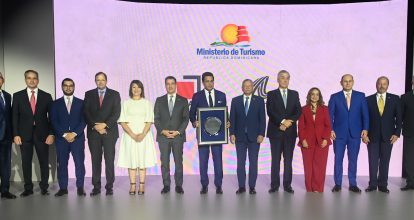 Asociación de Bancos de la República Dominicana reconoce labor del ministro David Collado