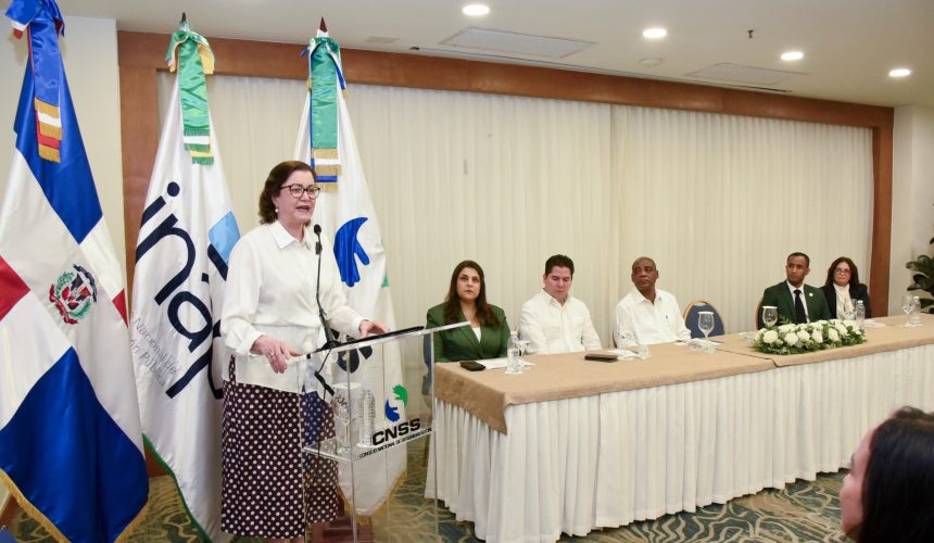 CNSS y el INAP finalizan capacitación en Seguridad Social