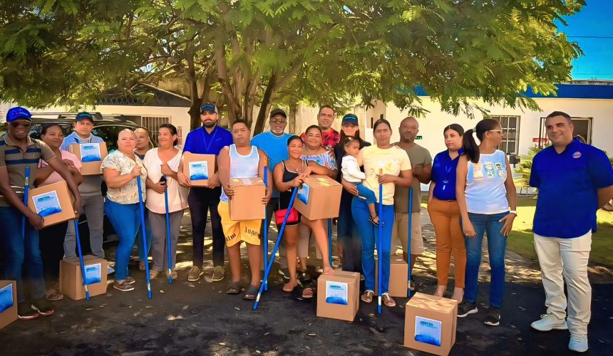 United Petroleum realiza donación a familias de Montellano tras inundaciones en Puerto Plata