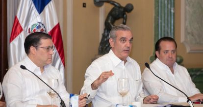 Presidente Luis Abinader anuncia que el Gobierno mantendrá sin variación precios de los combustibles para la presente semana