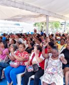 Leyvi Bautista inicia “La Ruta de las Madres” en Santo Domingo Oeste