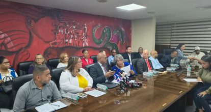 CMD denuncia incumplimiento del Gobierno afecta a médicos pensionados y en retiro