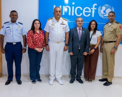 DGM y UNICEF coordinan atención a niños y adolescentes en centros de procesamiento migratorio