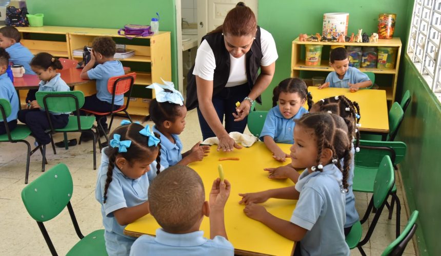 Comisión Nacional Rectora informa culminación de la cuarta etapa de la Evaluación de Desempeño Docente con un 99.30 % de cumplimiento