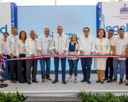Presidente Abinader inaugura carretera Carrizal–La Piedra–La Guázuma, que impulsa producción agrícola, mejora movilidad de las familias y fortalece potencial ecoturístico de la sierra de Santiago