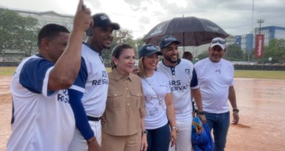 ASADINA y Carolina Mejía inauguran IX Torneo Gubernamental de Softbol 2026, Copa Alcaldía del Distrito Nacional