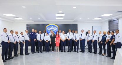 Policía Nacional fortalece cultura de integridad con conferencia sobre cumplimiento normativo y mitigación de riesgos