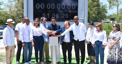 David Collado deja iniciada obra en La Romana para impulsar el turismo en Caleta.