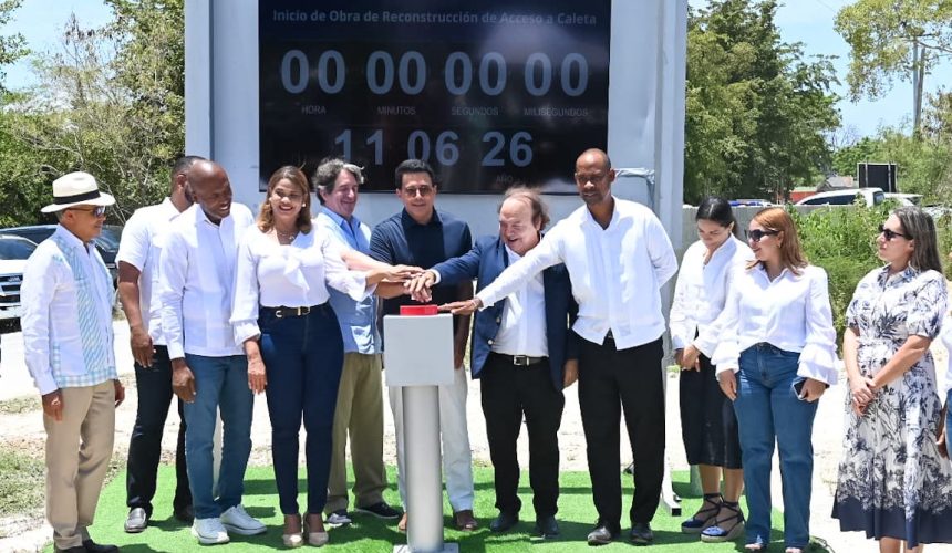 David Collado deja iniciada obra en La Romana para impulsar el turismo en Caleta.