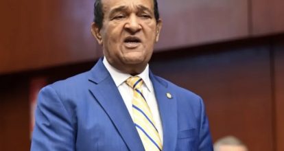 Senador Antonio Marte asegura única solución al desorden en calles y avenidas es agrupando instituciones en el Ministerio de Transporte.