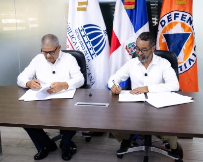 Defensa Civil recibe 19 locales del IAD para fortalecer capacidad de respuesta ante emergencias en todo el país