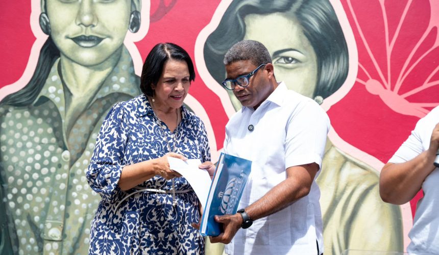 Propeep rinde tributo a los héroes del Movimiento 14 de Junio con emblemático Paseo de los Colores