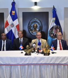 Instituto Duartiano pide priorizar a estudiantes dominicanos ante ocupación de cupos por extranjeros