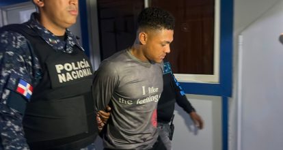 Tras amplio despliegue de búsqueda policial, se entrega presunto autor de la muerte de adolescente en Santiago