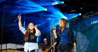 Constanza vive una manifestación masiva de fe y adoración en el histórico concierto “Adorando Juntos” de ReconocidosNet