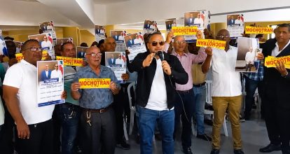 MOCHOTRAN afirma que rebaja de combustibles trae paz a los choferes y protege economía del pueblo