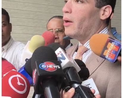 Charlie Mariotti saluda decisión de la JCE de levantar restricción a las encuestas; Selinee Méndez dice que el órgano perdió autoridad