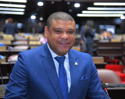 Diputado Ramón Raposo exige mayor celeridad en trabajo de extensión del Metro en Villa Mella